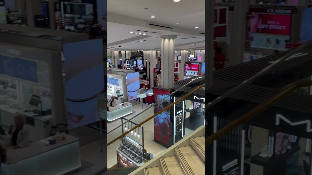 Inside the Macy&rsquo;s Santaland, Herald Square. New York 2023.