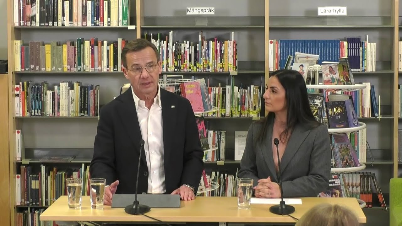Statministern och kulturministern besöker Akalla grundskola