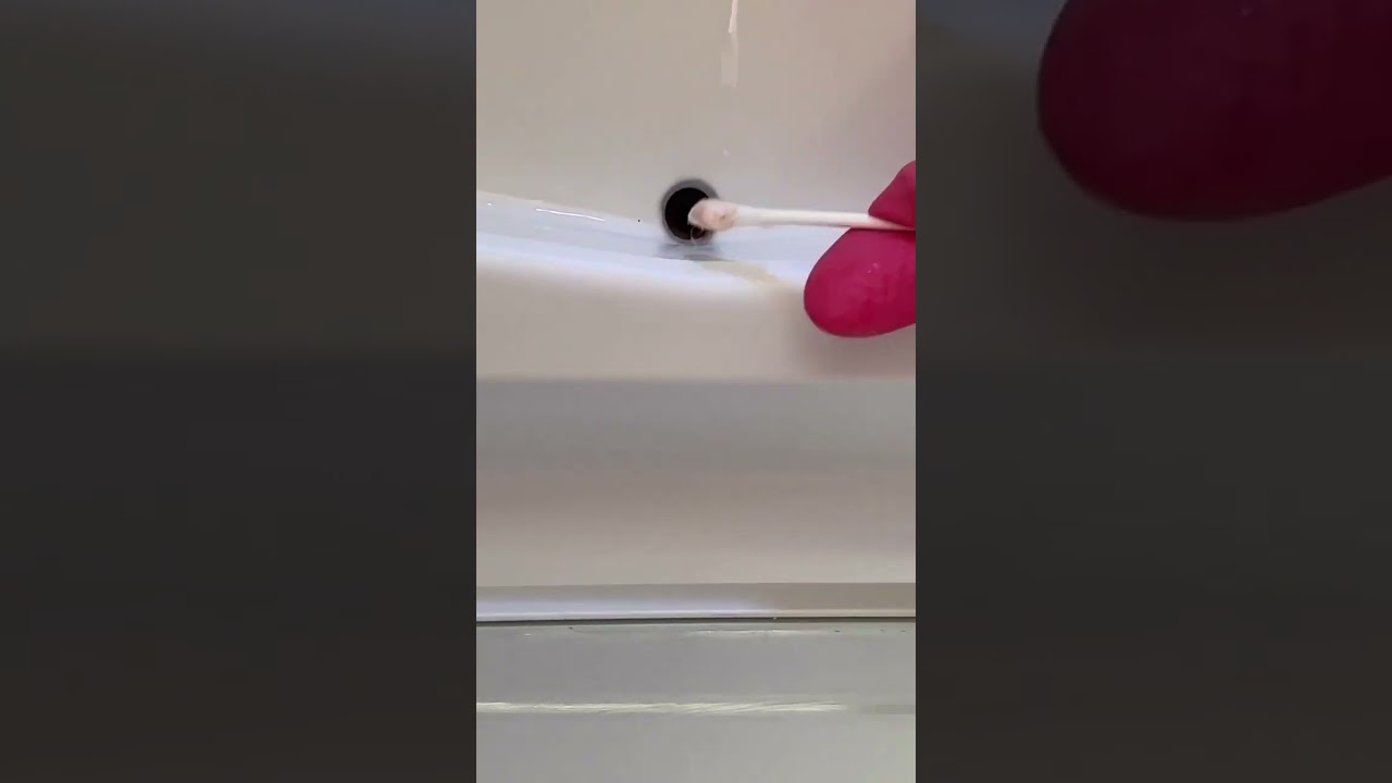 Tips & Tricks : Remove Smell from Fridge