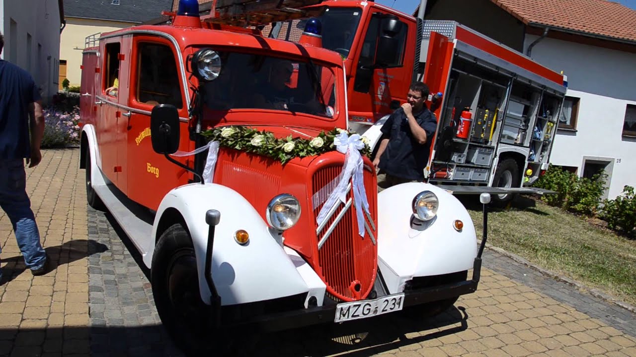 Citroen 60. Geburtstag Feuerwehr Oldtimer