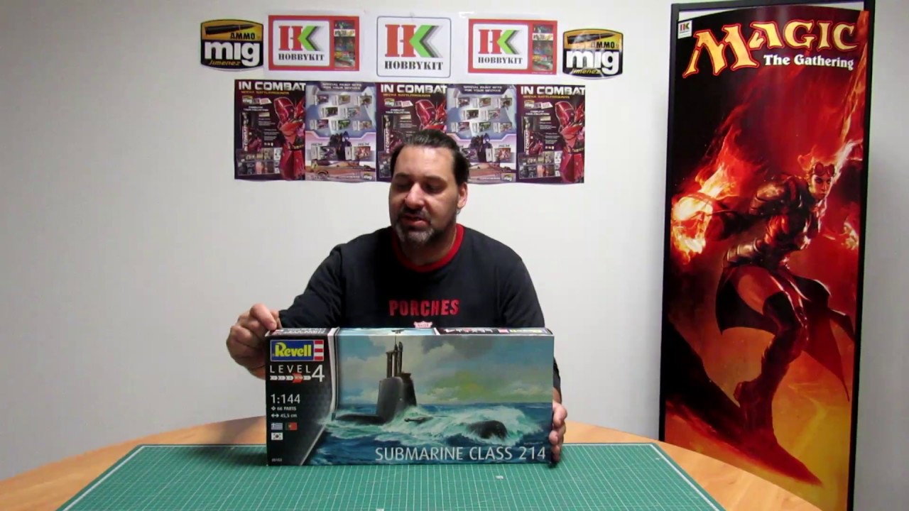 Revell Submarine Class 214 - In Box Review