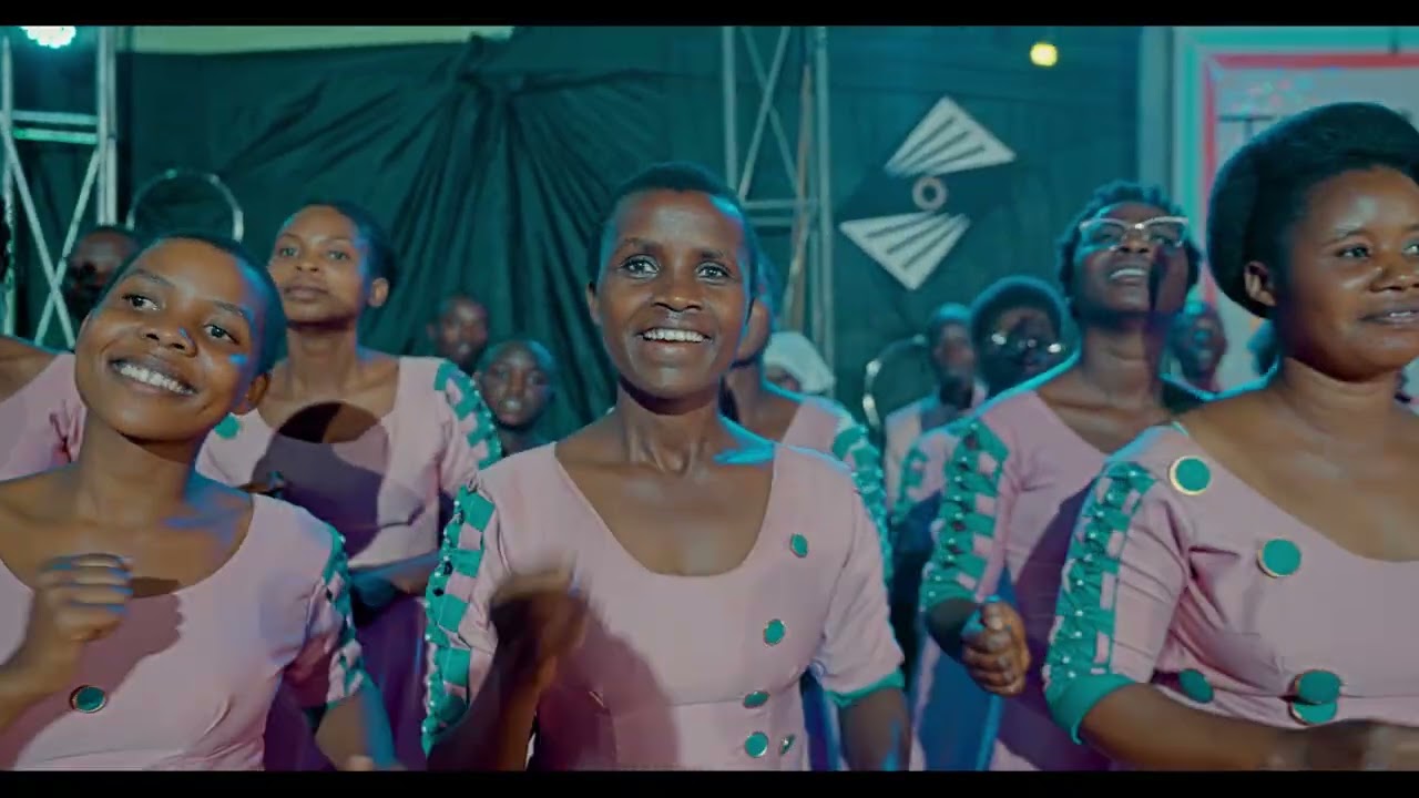 Amaraso ya Yesu_Turimurugendo Choir Vidéo officiel 