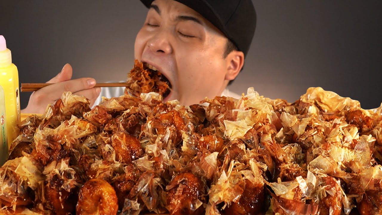 여러가지 소스와 함께 먹는 타코야끼 먹방~!! 리얼사운드 ASMR social eating Mukbang(Eating Show)