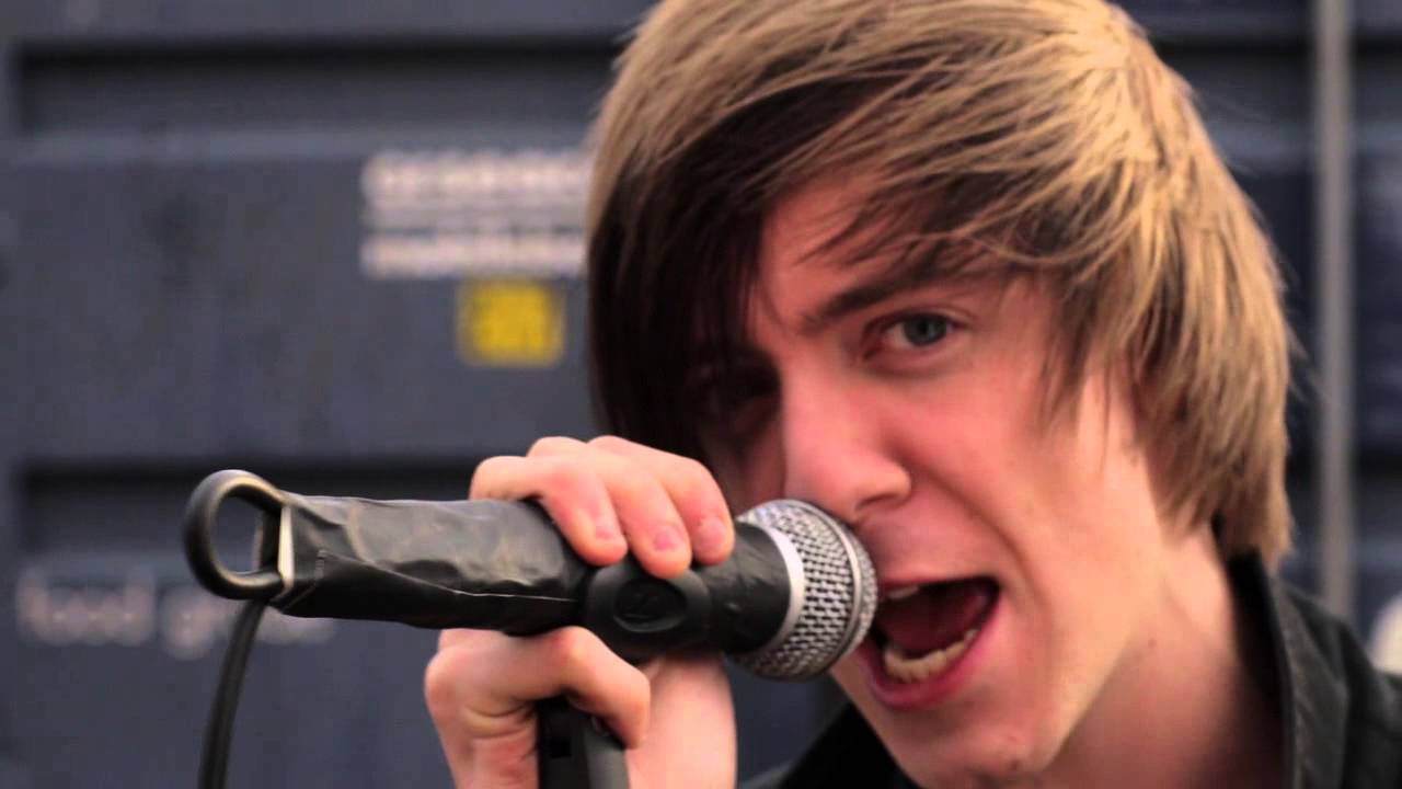 Shouting Signals - The Penitence (Old)