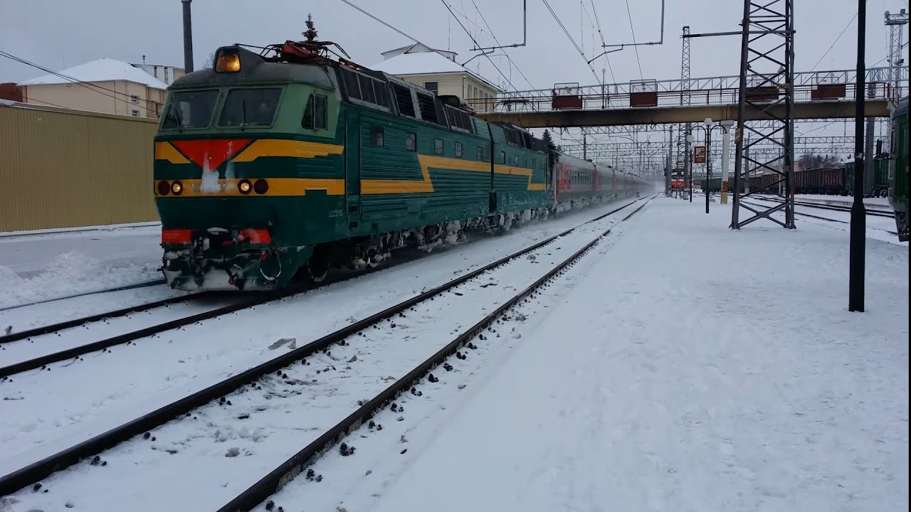 ЧС7-137 залетает с поездом №4 Белгород–Москва, прибывает под зелёный на станцию Тула 1 Курская