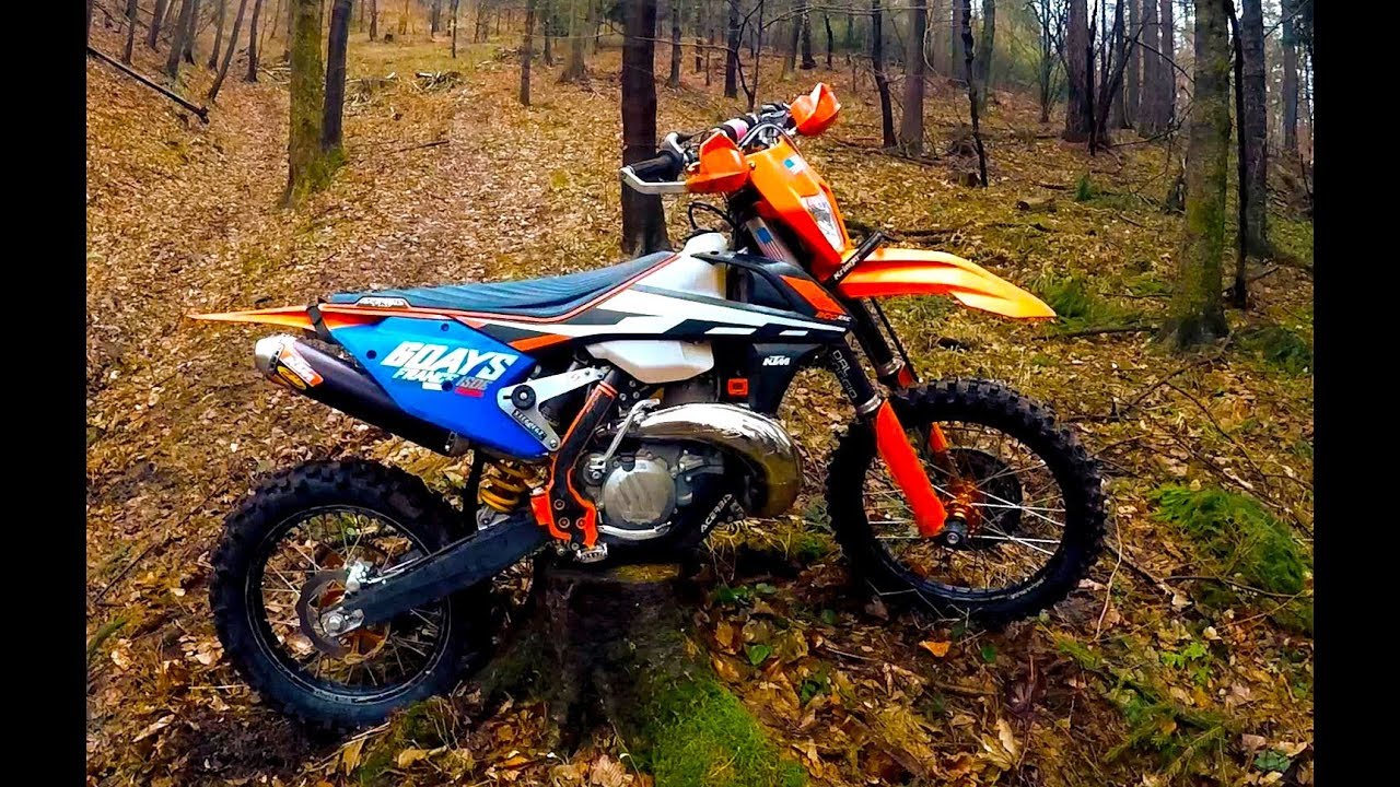 KTM EXC 300 2017 FMF EXHAUST FATTY PIPE & POWERCORE 2.1 TEST SOUND & WALK AROUND