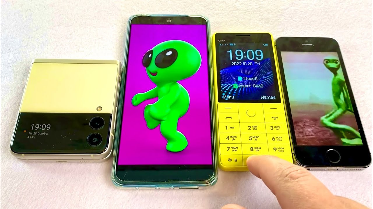 Green Alien Dance Incoming call Samsung Z Flip3 vs Xiaomi Redmi note 11 vs BQ Only Yellow vs iPhone
