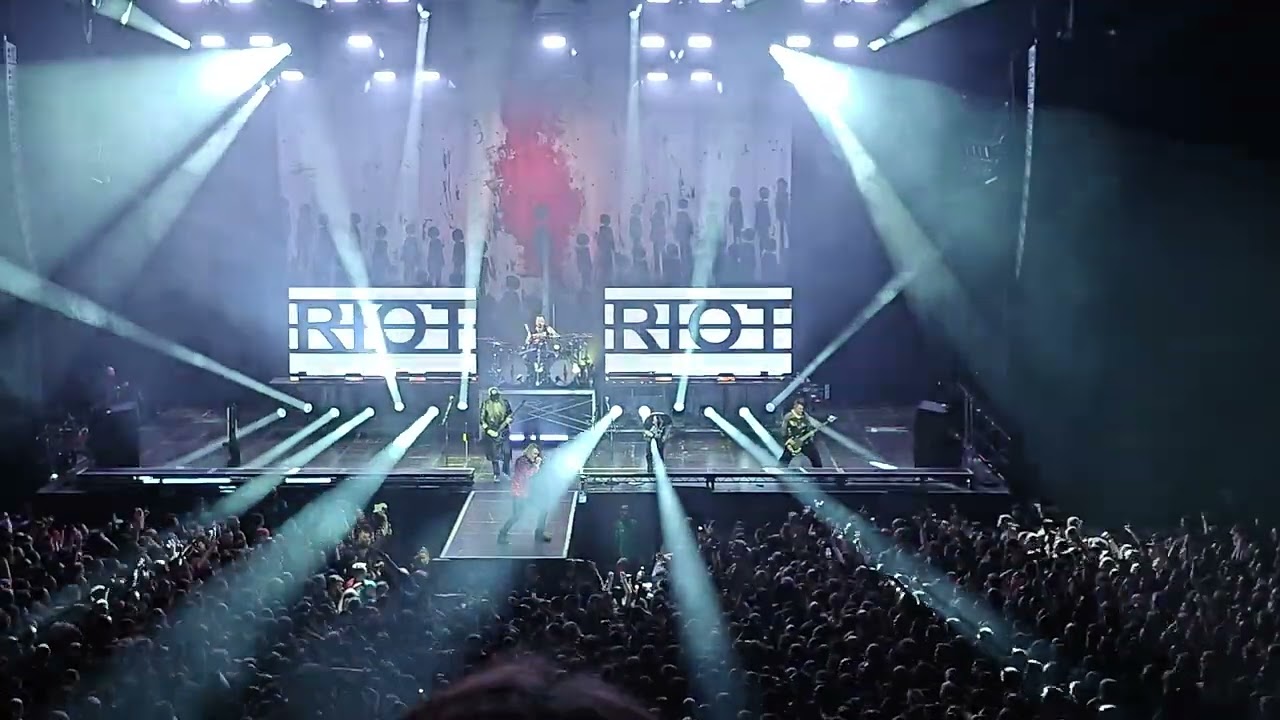 // Three Days Grace - Riot | Live @ AFAS, Amsterdam | 04/12/2025