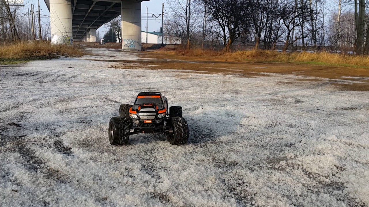 #65 HPI Bullet MT Flux out of the box ride 2S Lipo