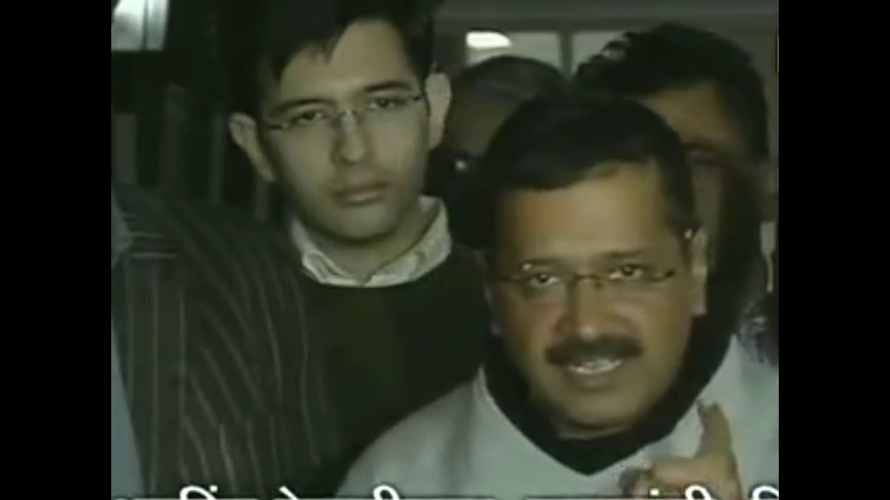 Kejri proposes to his crush