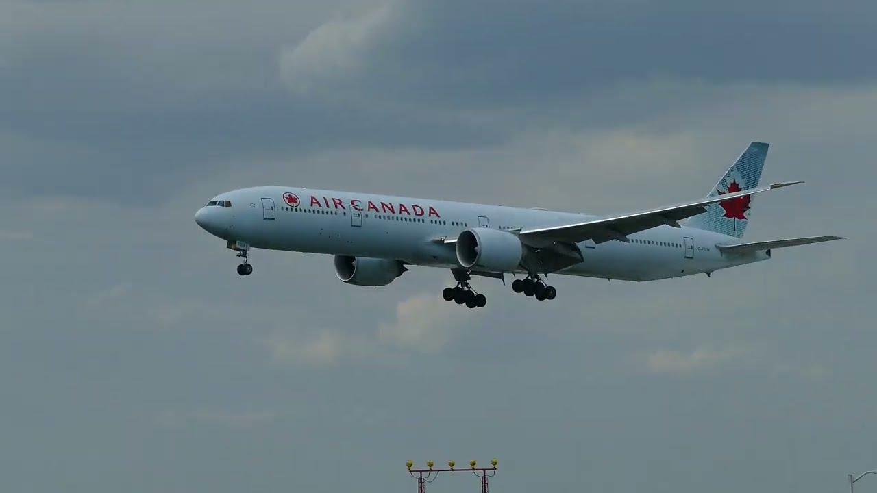 (C-FIVM) Air Canada Boeing 777-333ER Landing Runway 24R Toronto Pearson