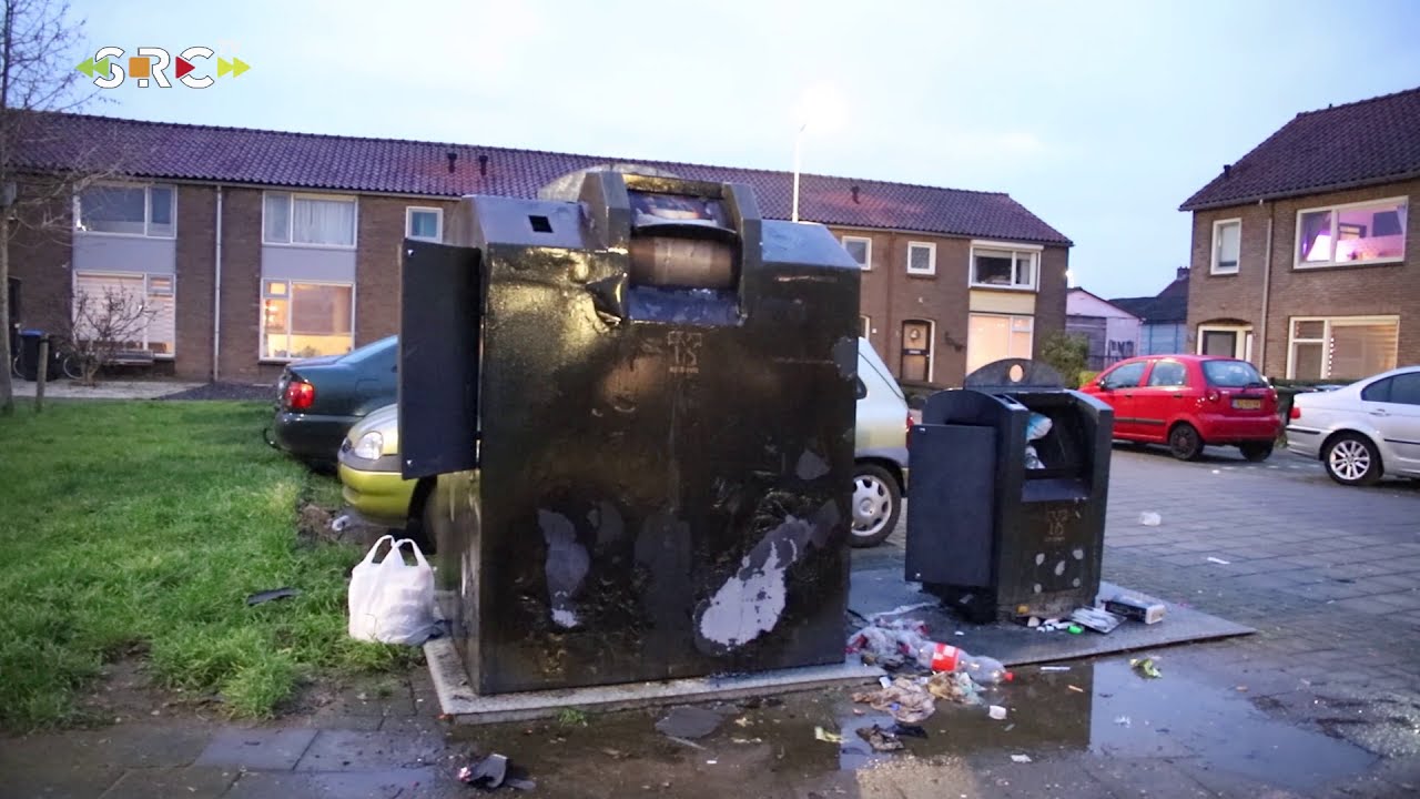 Flits - Vernielingen tijdens jaarwisseling in Tiel 01-01-20