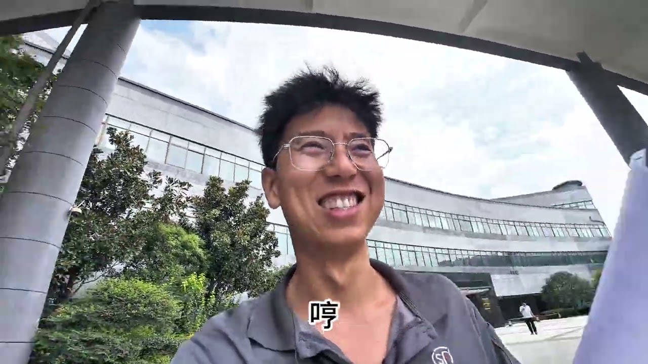 镖头的快递日常#快递 #顺丰小哥 #在拍一种很新的vlog #青年创作者扶持计划