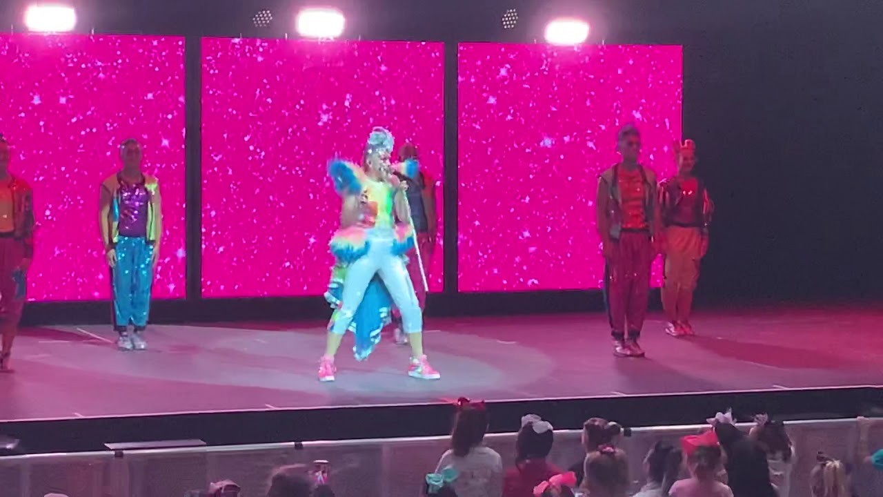 Jojo Siwa Hold The Drama Sydney 23th January 2020