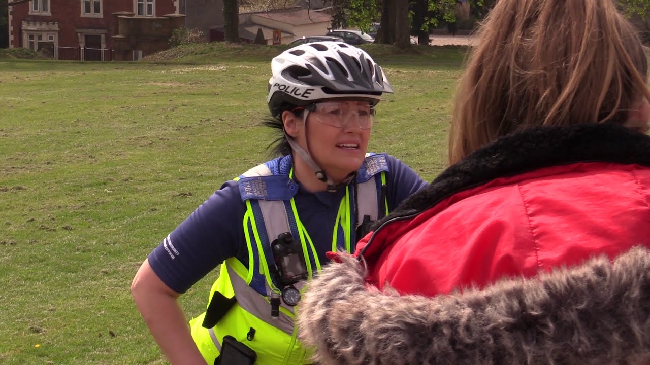 Life as a PCSO - meet Kirsten
