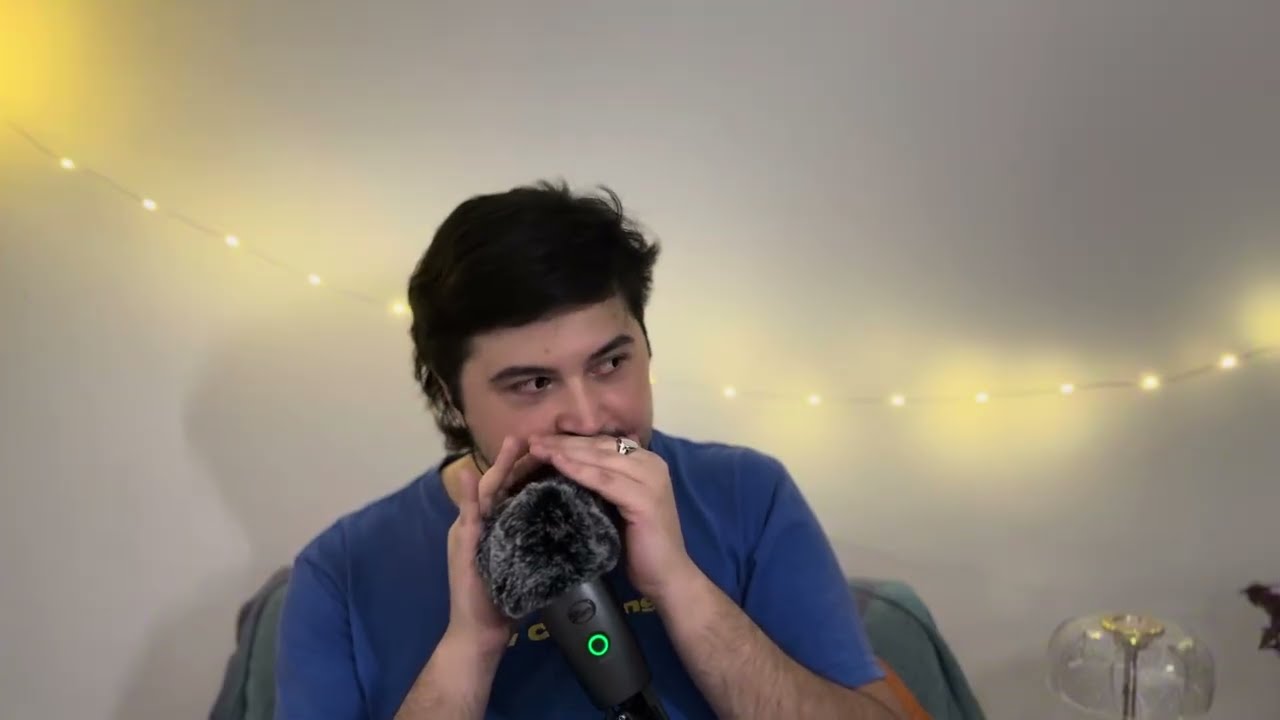 MEU PRIMEIRO ASMR :)