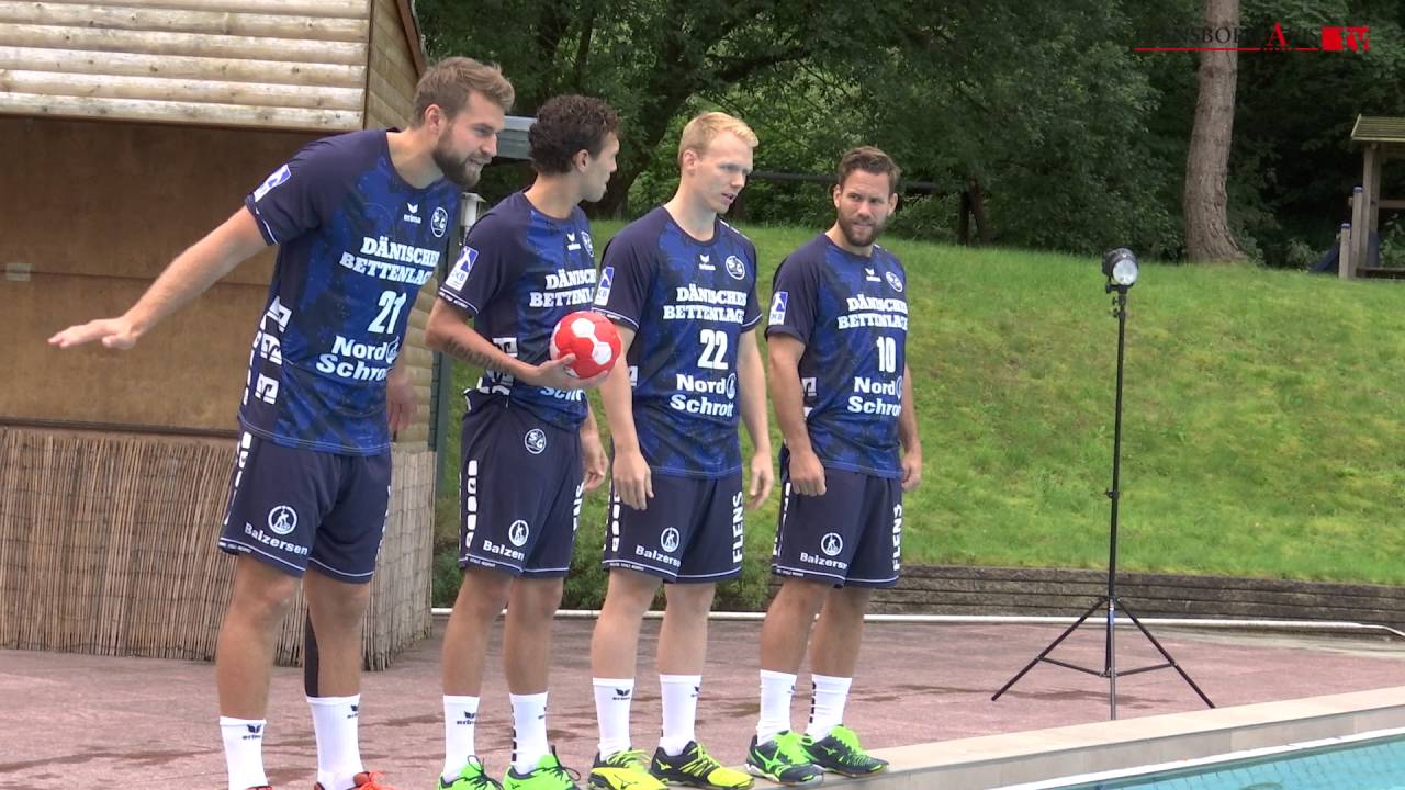 Unterwasser-Photoshoot mit den Spielern der SG Flensburg-Handewitt