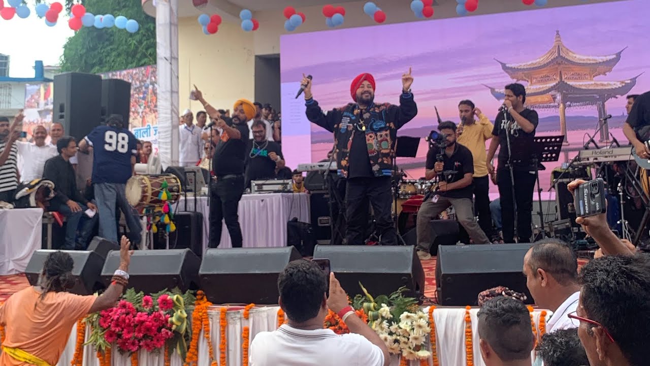 नगरोटा बगवाँ में DALER Mehndi Live Show ||Bolo TA RA Ra Song