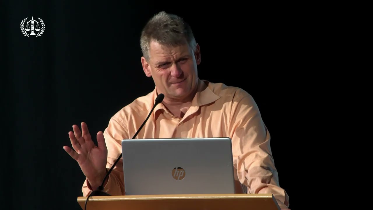 Prof. Dr. Martin Schwab: Rechtsschutz gegen einen übergriffigen Überwachungsstaat