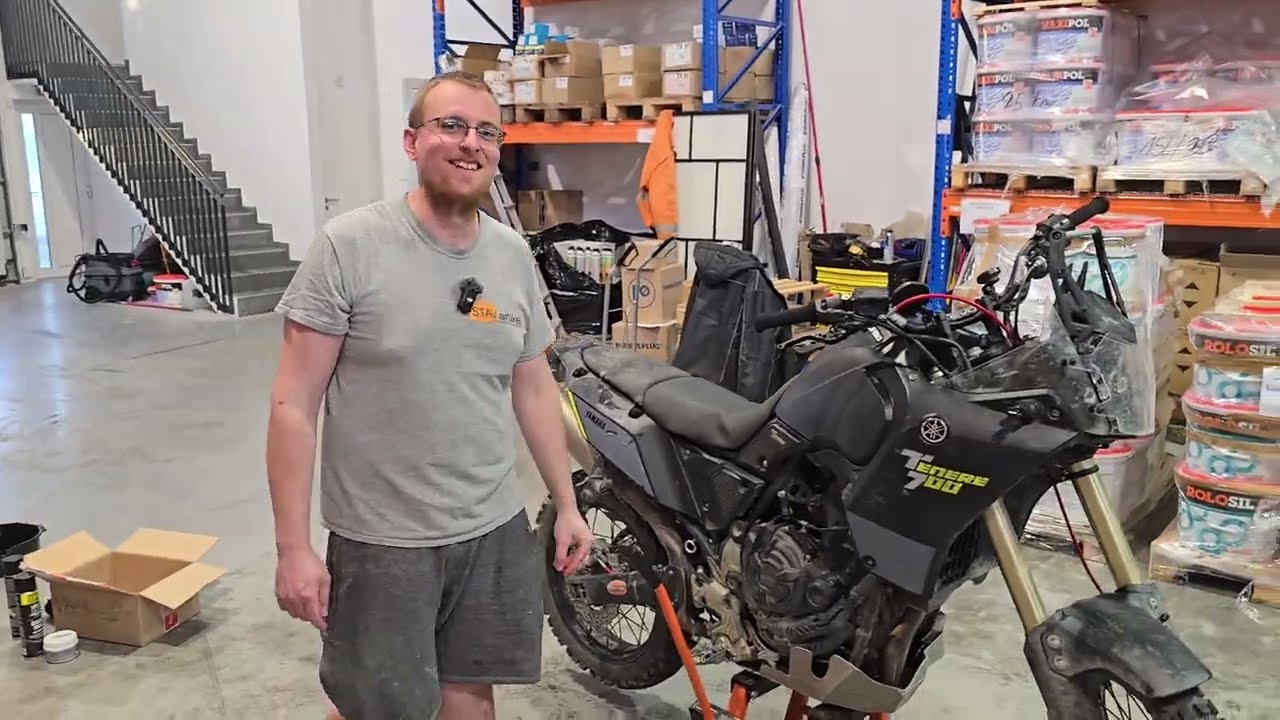 Ako vymeniť olej v tlmičoch motocykla v domácich podmienkach | Bez špeciálneho náradia | Tenere 700