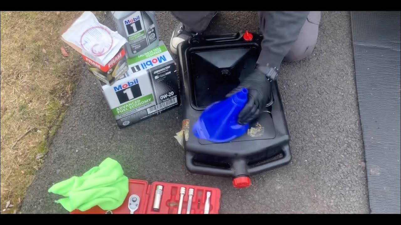 How to do an OIL CHANGE & reset- Toyota Camry 2012+ - full details - step by step