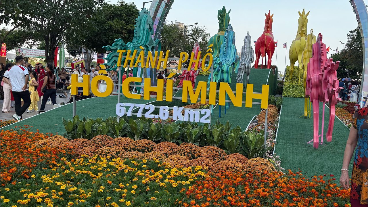 Đường Hoa Phố đi bộ Nguyễn Huệ #saigon #viral #tet #xuhuongyoutube 