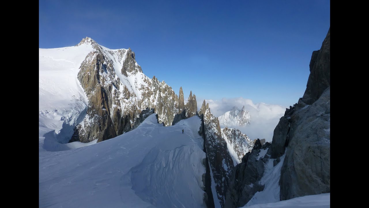 Gletscherspaltensturz im Mer de Glace (FRA)