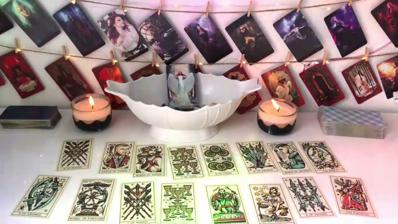 CAPRICORN   SOMEONE HAS CHANGED THEIR MIND ABOUT U CAPRICORN  LOVE TAROT READING