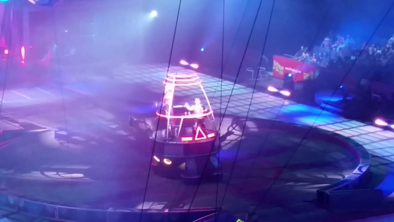 RINGLING BROTHERS AND BARNUM & BAILEY CIRCUS FRESNO CA 2016