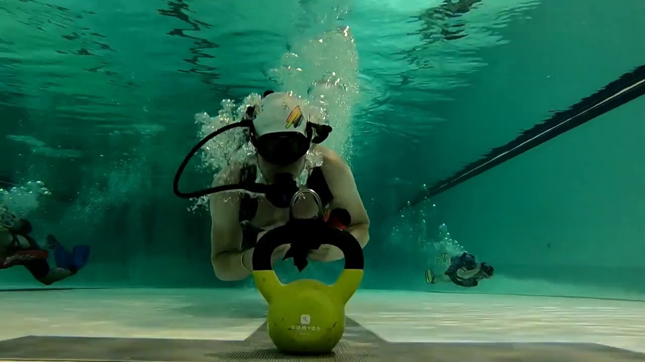 Film PSP   Présentation activité Plongée Sportive en Piscine  sport diving