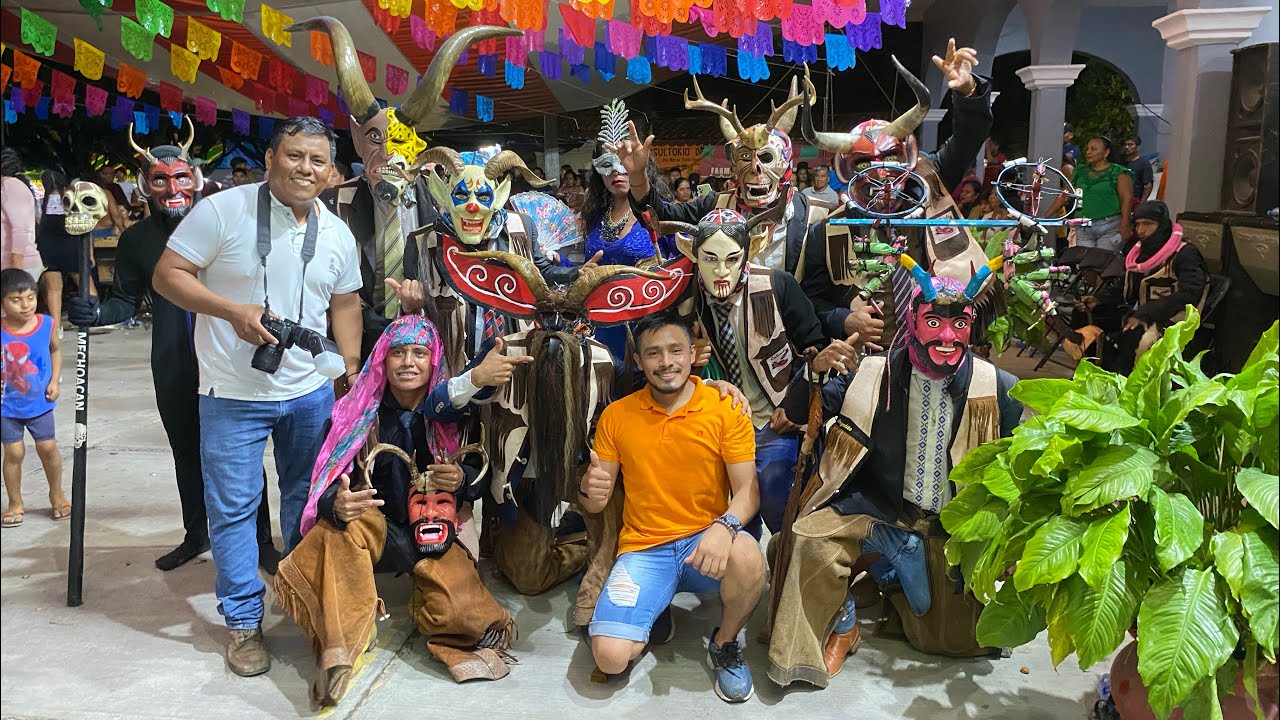 Presentación de El Chispero y El Burro Loco - Huazolotitlan Oaxaca
