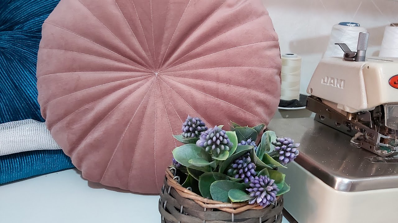 من اليوم خيطي ونوعي فالمخدات تالصالون وتبرعي مع راسك🥰 coussin DIY