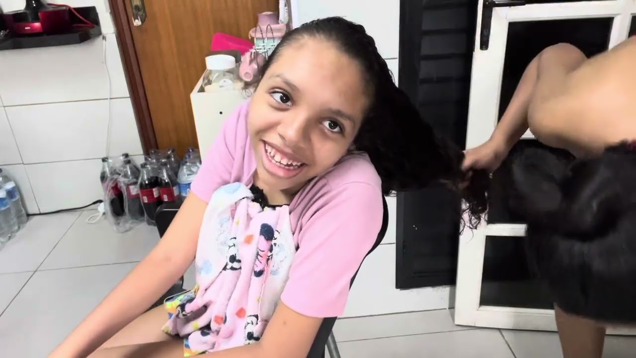 penteando cabelo de forma rápida e fácil ❤️