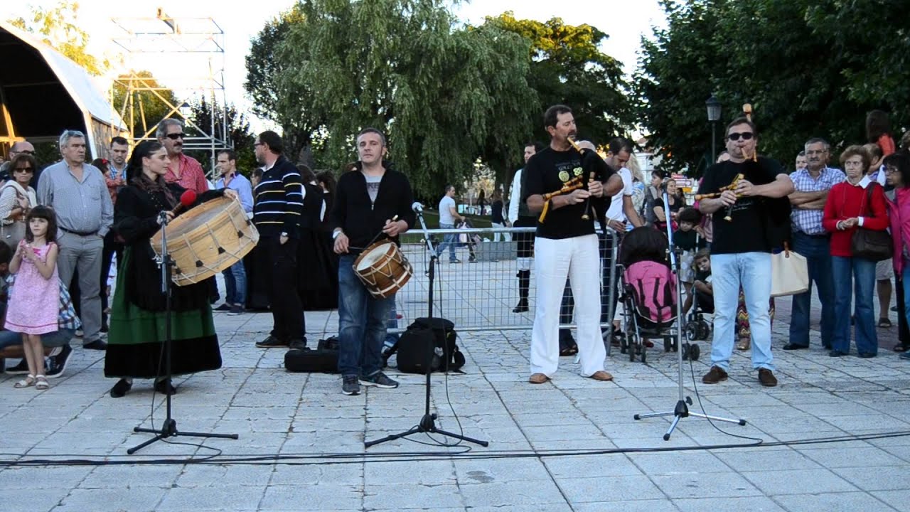 Os Mecos-Muiñeira de Mallo