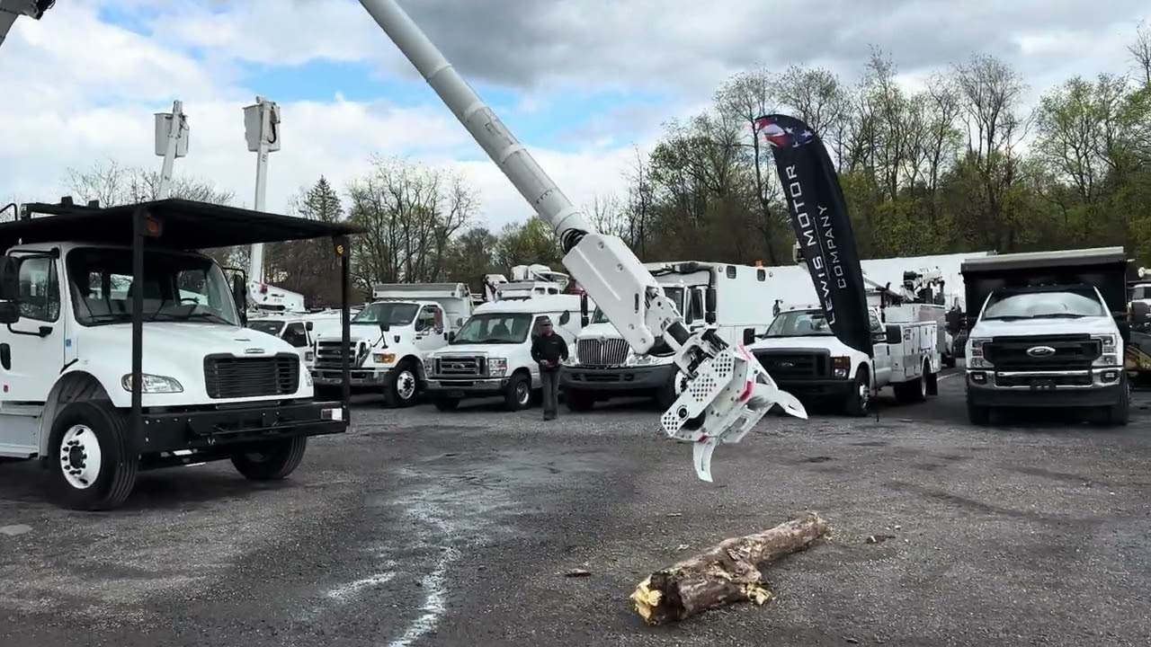 For Sale @ LewisTrucks.com 2021 Freightliner M2 106 Altec MT66-76 Tree Grapple Saw Elevator Cummins