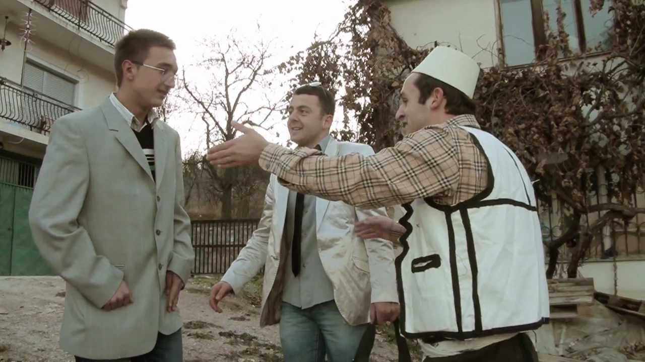 Humoristët Kërcovar -Shefi prek nusen (Official Video, HD)