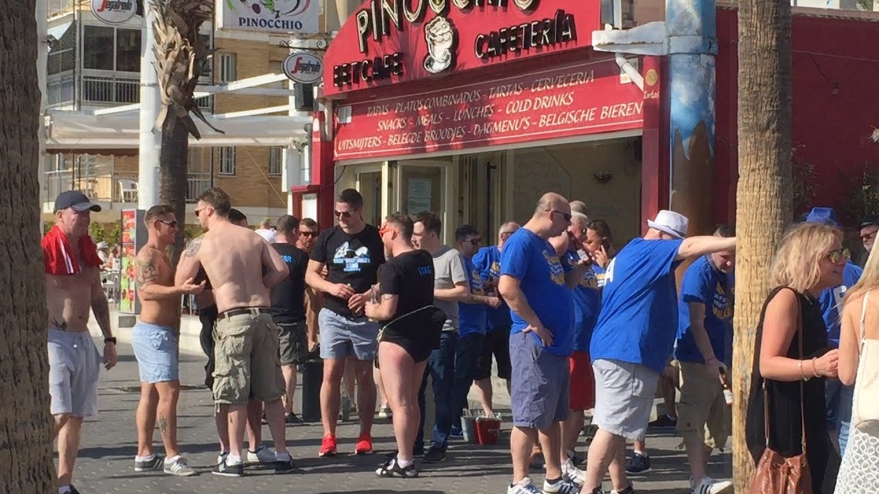 Benidorm February 2018 - Summer feeling Levante Beach - Valentines Day