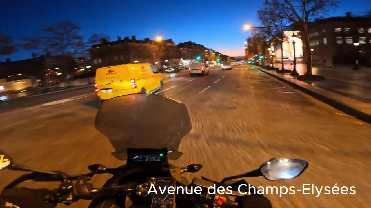 DRIVE IN PARIS - CHAMPS ELYSEE TROCADERO