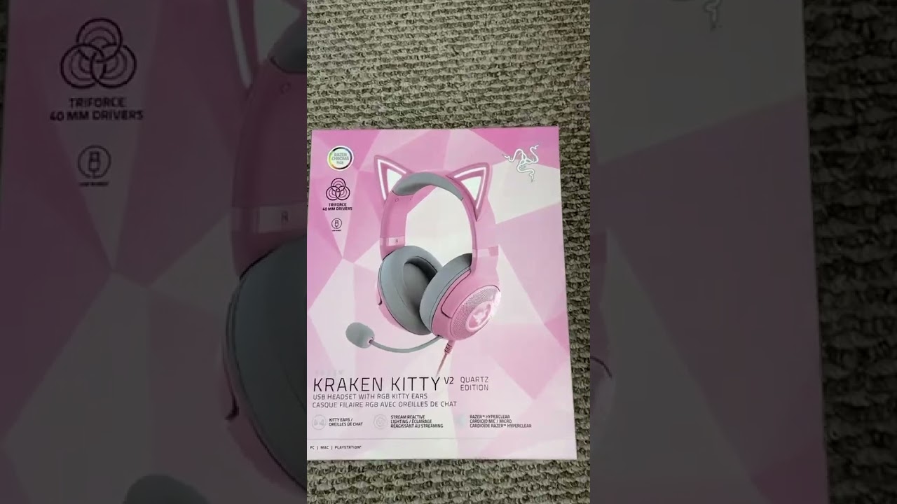 Razer Kraken Kitty Headset 💗 #newjeans #supershy #kpop #razer #pcsetup #gamergirl #pink