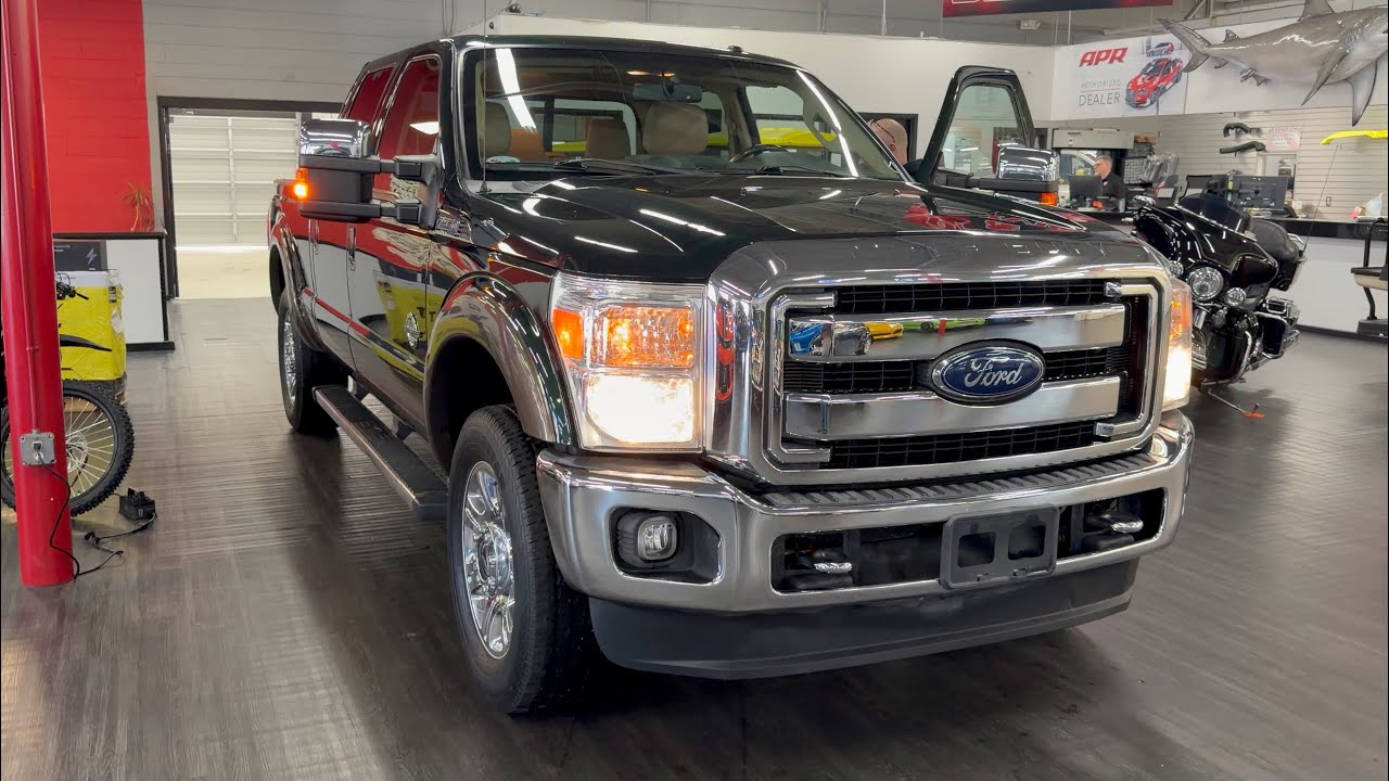 16 F250 LARIAT @ COSMO MOTORS