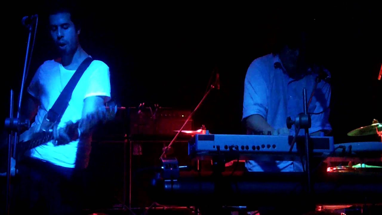 Wolf Parade - Little Golden Age live @ Flex Vienna 2010 HD