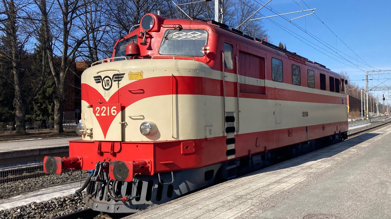 DR12 H&auml;meenlinnassa MUS 1920 Ja MUS 1921 (DR12 Ohjaamo)