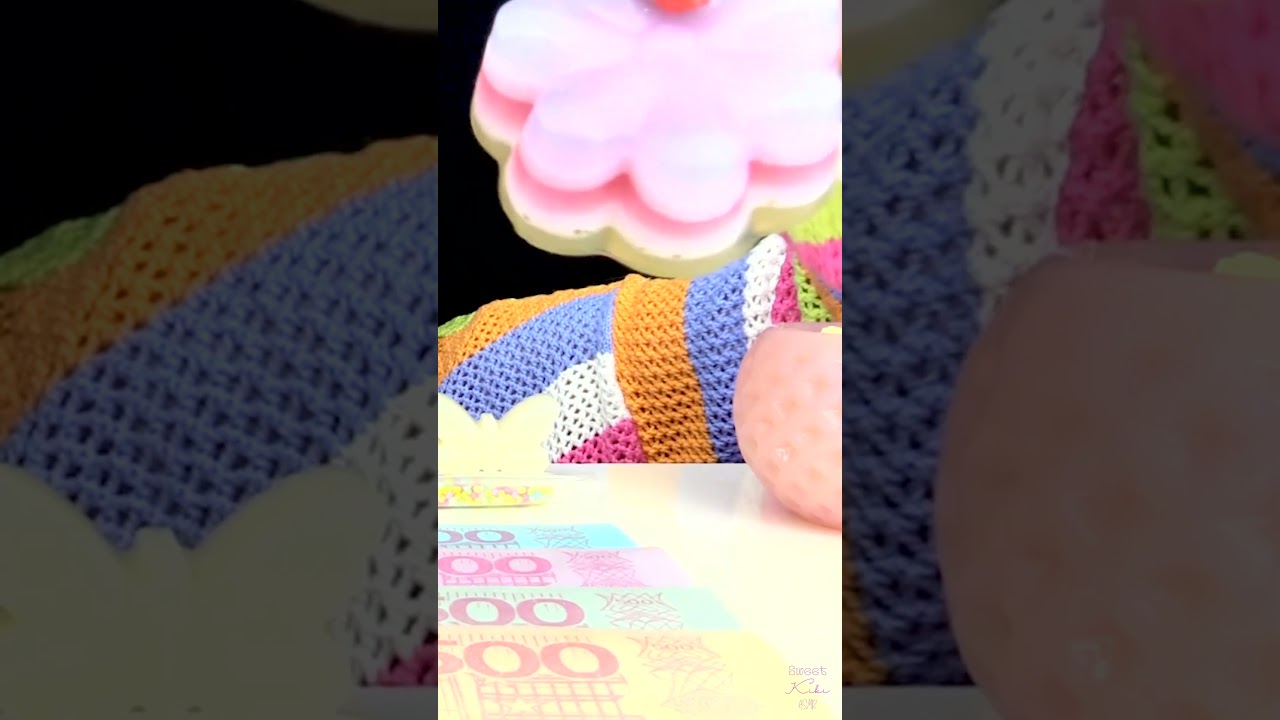 Eating Pretty Layered Jelly 