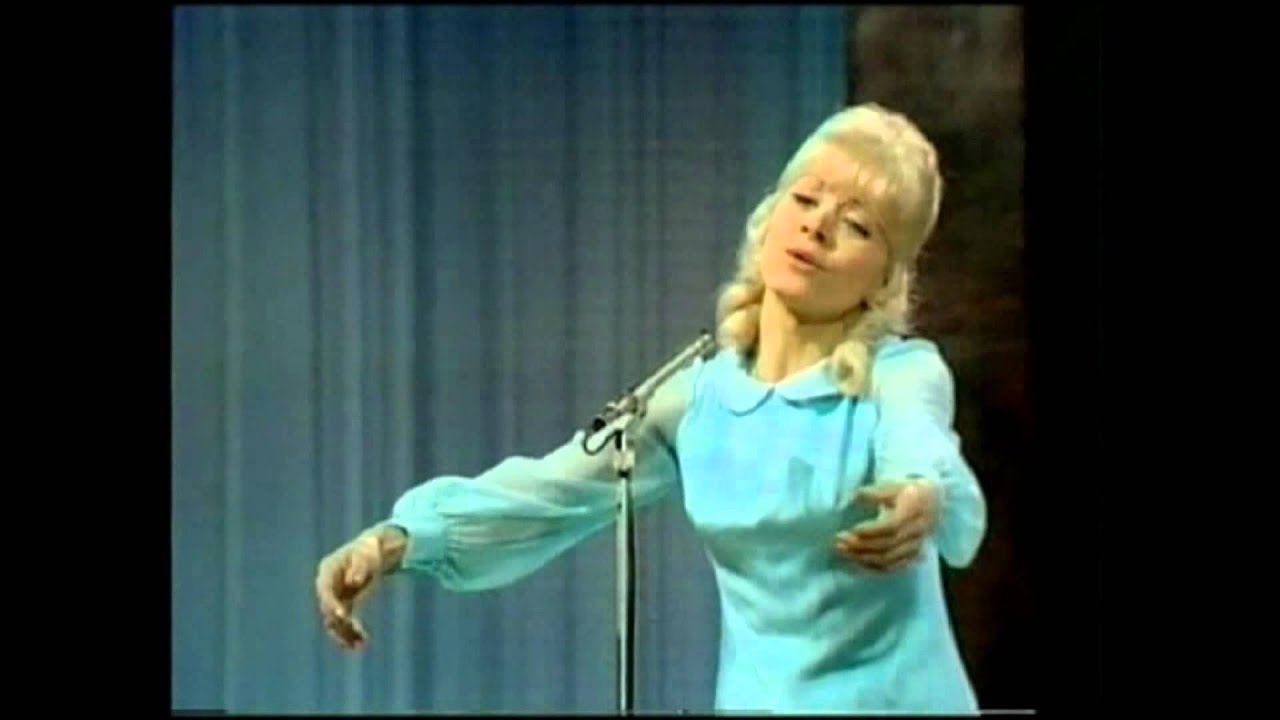 La source - France 1968 - Eurovision songs with live orchestra
