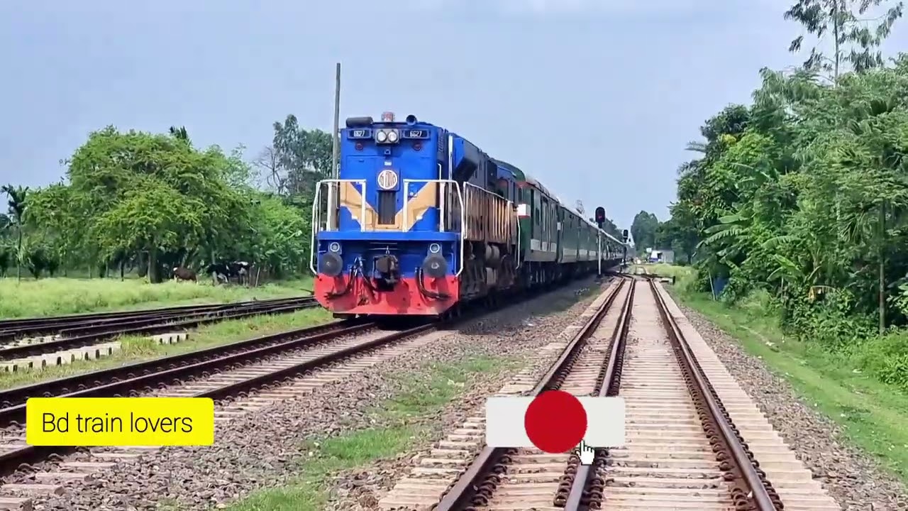 Ekota Express and Drutojan Express crossing in muladuli station #train #rail #bdrail #bdtrain