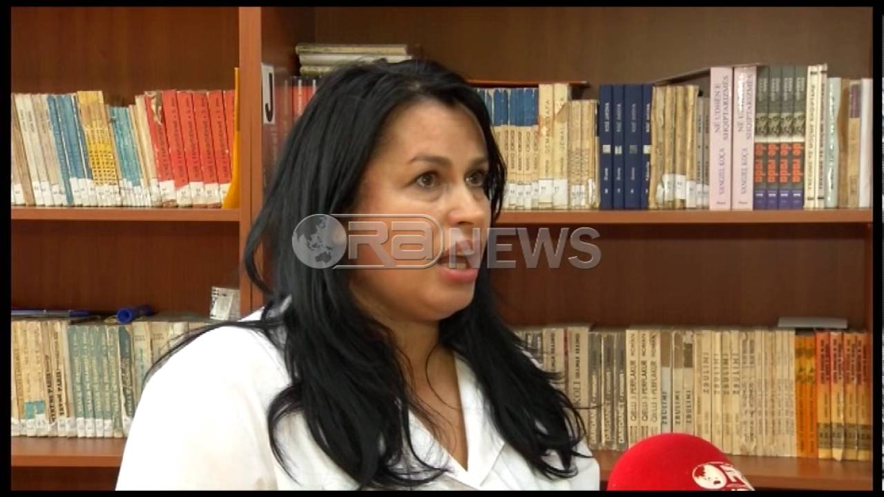 Ora News &ndash; T&euml; shkruash mir&euml; shqip, MAS ndan n&euml; gjimnaz Gjuh&euml;n Shqipe nga Let&euml;rsia