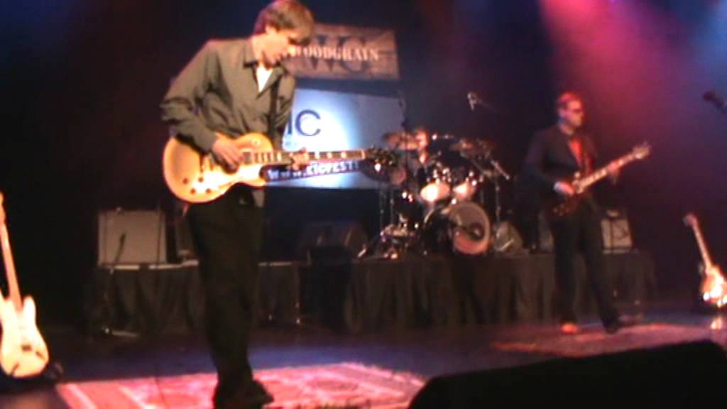 woodgrain op KIC festival playing Going Down