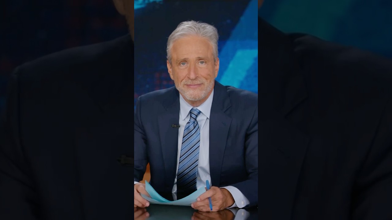 Trump may not technically be a king, but he does have some king-esque qualities... #dailyshow #trump