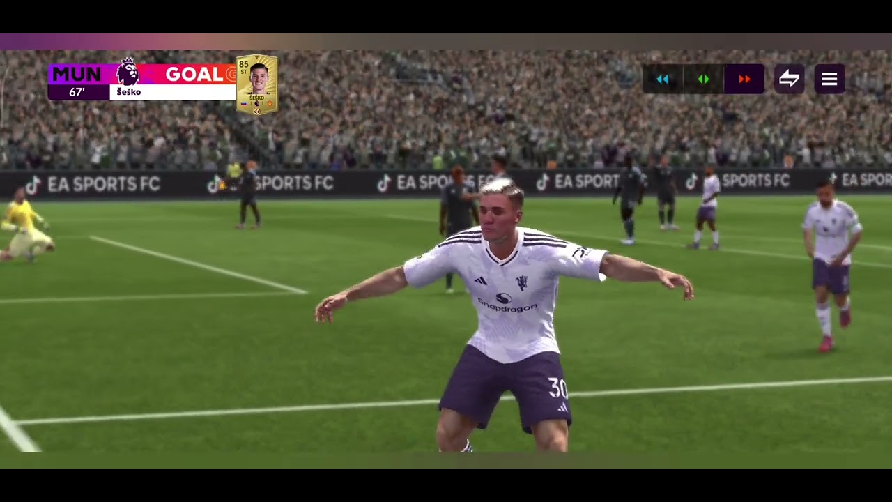 Playing Football center in fc mobile 26