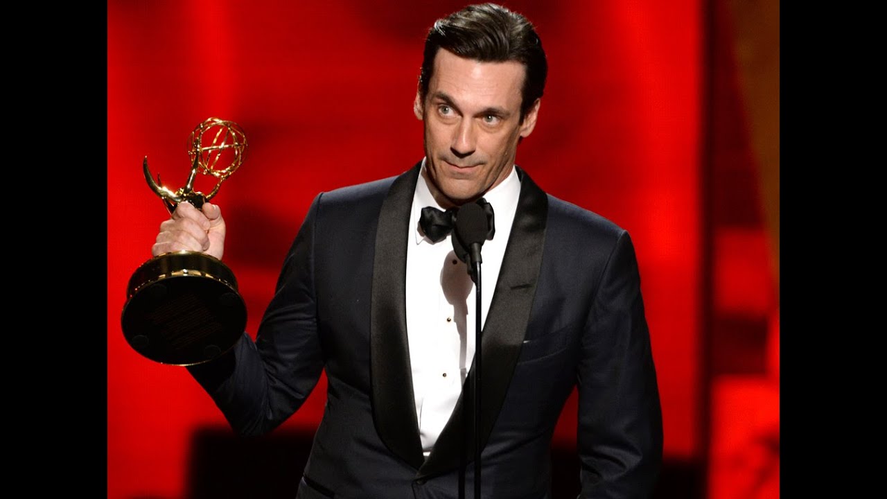 Jon Hamm Wins The Emmy Award for Lead Actor 2015